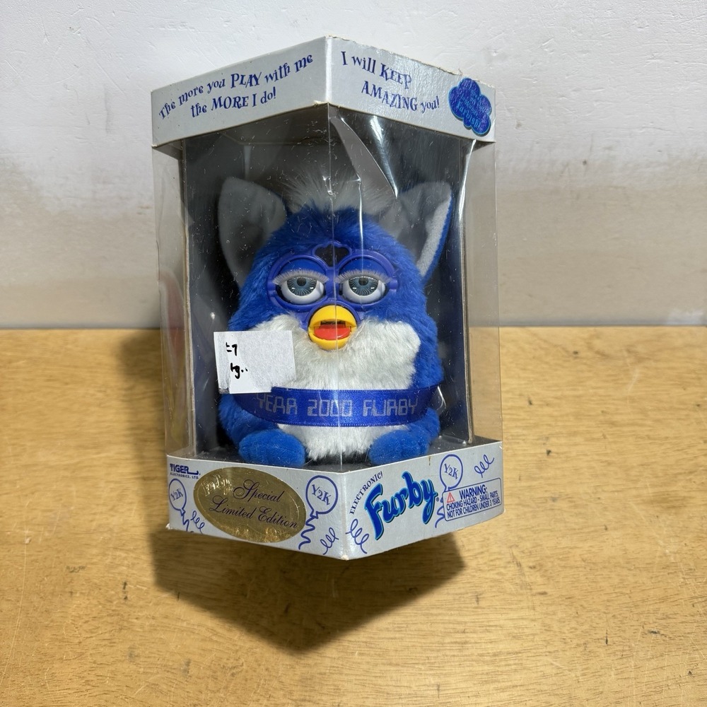 Furby Y2K Special Limited Edition Blue 2000 Tiger Hasbro New Sealed 70-894